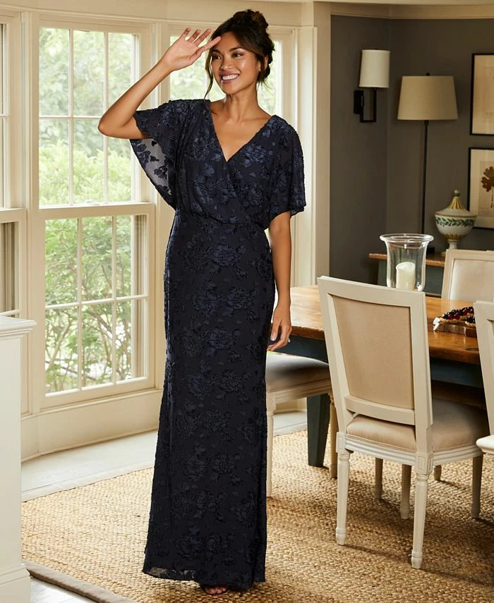 Adrianna Papell Women's Burnout Velvet Flutter-Sleeve Gown - Image 4